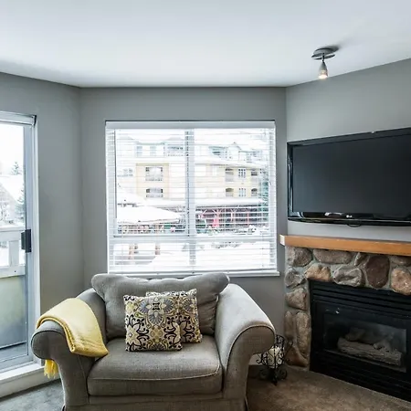 Whistler Blackcomb Vacation Rentals - Village North Exterior photo