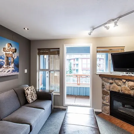 Whistler Blackcomb Vacation Rentals - Village North Exterior photo