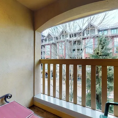 Whistler Blackcomb Vacation Rentals - Village North Exterior photo